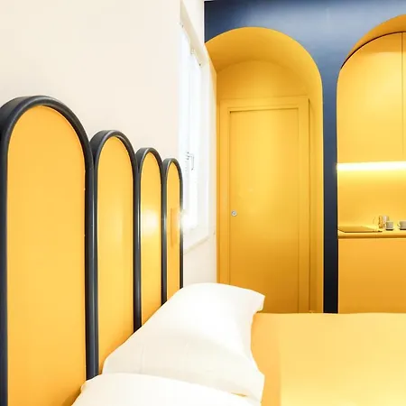 Archi Boutique Σαλέρνο